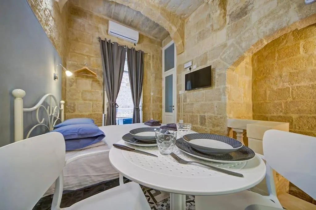 31 Sally Port Valletta 0*,  Malta